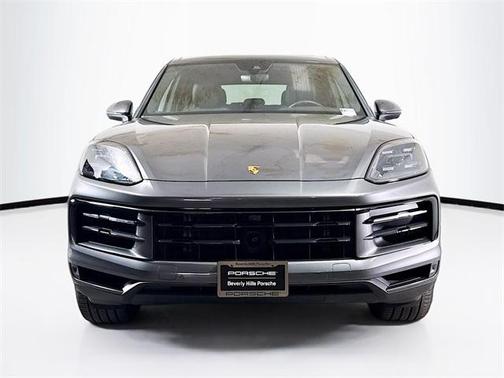 2024 Porsche Cayenne Base