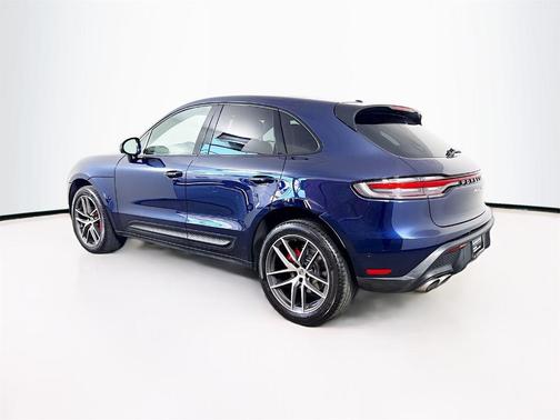 2022 Porsche Macan S