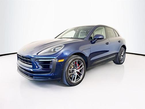 2022 Porsche Macan S