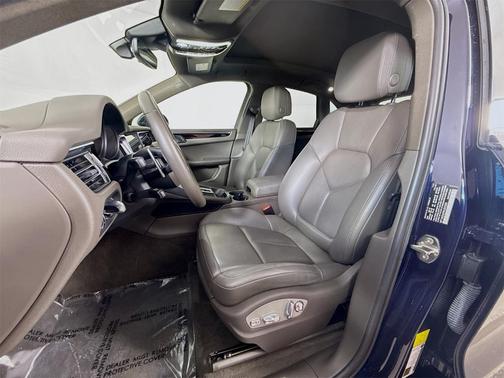 2022 Porsche Macan S