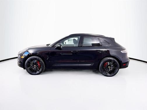 2025 Porsche Macan GTS