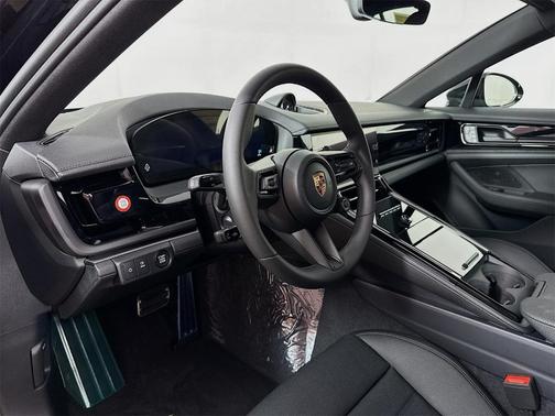 2026 Porsche Panamera 4S