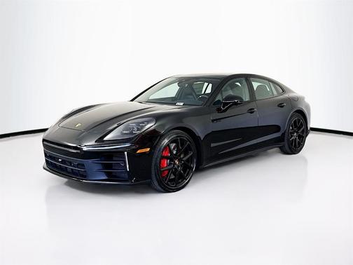 2026 Porsche Panamera 4S