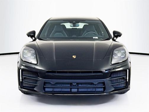 2026 Porsche Panamera 4S
