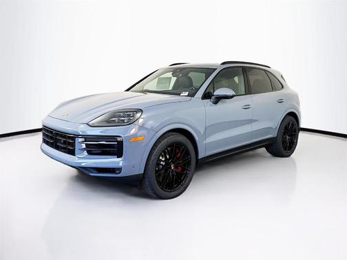 2025 Porsche Cayenne S