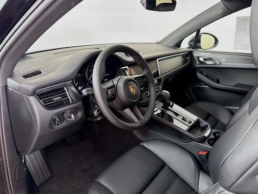 2026 Porsche Macan GTS