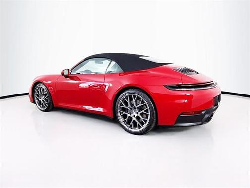 2025 Porsche 911 Carrera