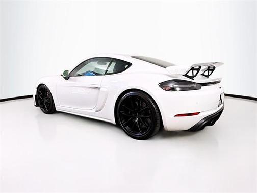 2020 Porsche 718 Cayman GT4