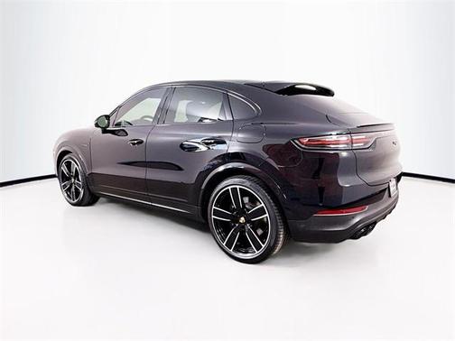 2023 Porsche Cayenne E-Hybrid Coupe Platinum Edition