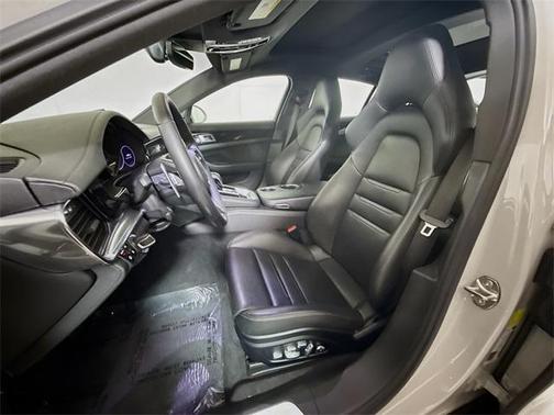 2021 Porsche Panamera 4