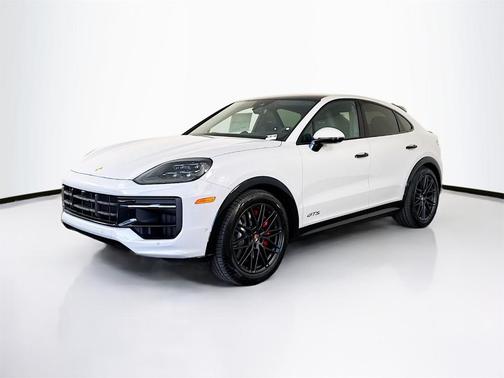 2026 Porsche Cayenne GTS