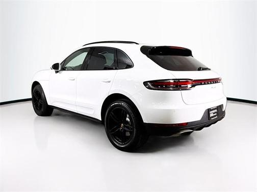 2021 Porsche Macan Base