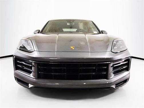 2024 Porsche Cayenne S