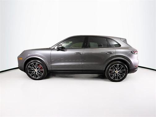 2024 Porsche Cayenne S