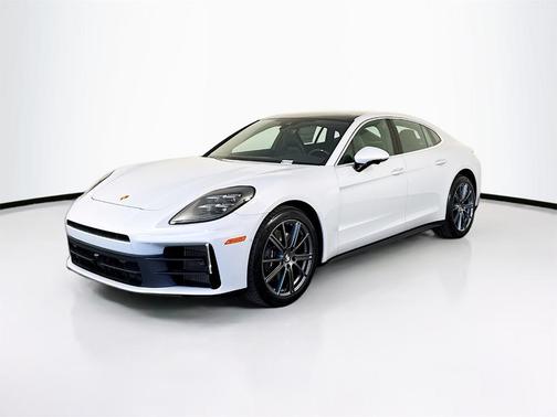2025 Porsche Panamera Base