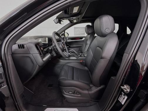 2026 Porsche Cayenne Base