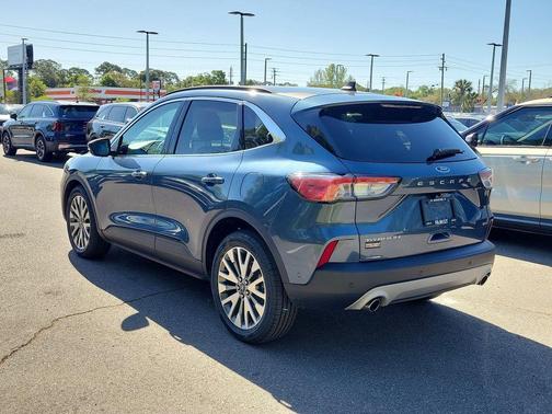 Blue Metallic 2020 Ford Escape Titanium Hybrid
