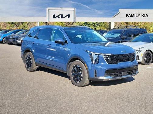 2025 Kia Sorento S