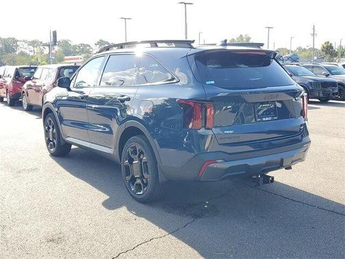2025 Kia Sorento X-Line EX