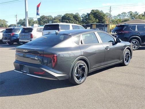 2025 Kia K4 EX