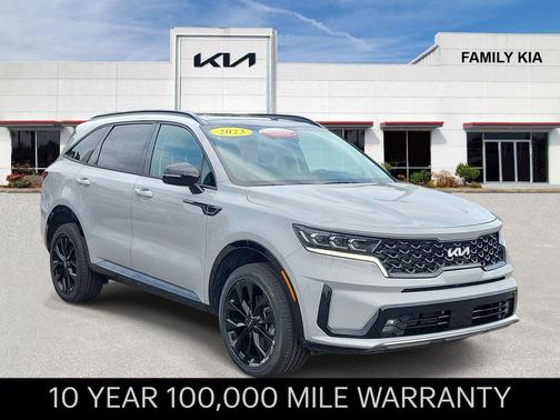 Wolf Gray 2023 Kia Sorento SX