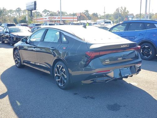 2026 Kia K5 EX