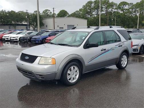2005 Ford Freestyle SE