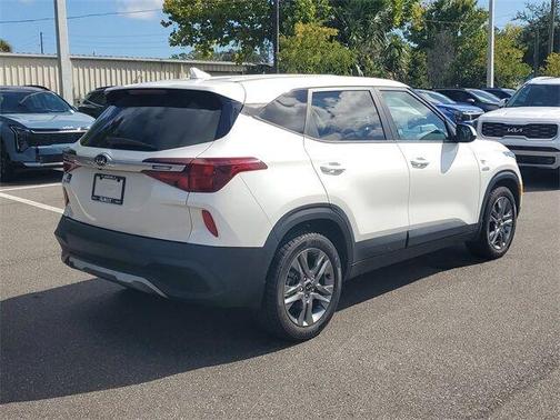 2021 Kia Seltos LX