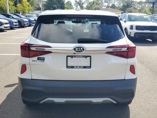 2021 Kia Seltos LX