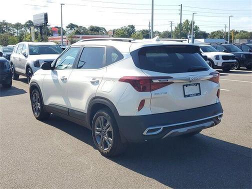 2023 Kia Seltos S
