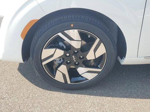 2025 Kia Soul GT-Line 2.0L