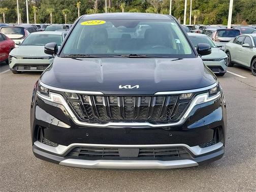 2024 Kia Carnival EX