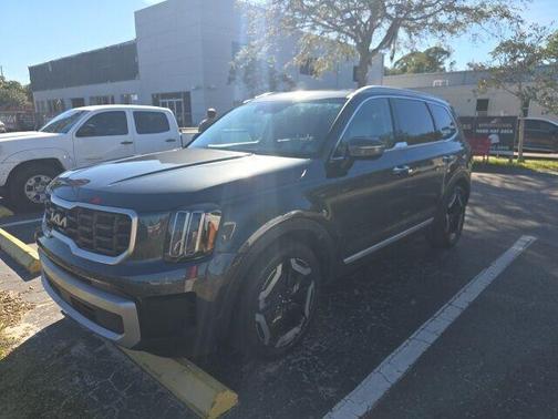 2024 Kia Telluride S