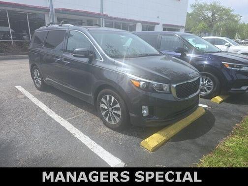 2016 Kia Sedona SX