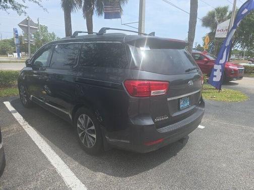 2016 Kia Sedona SX