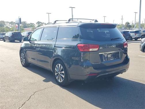 2016 Kia Sedona SX