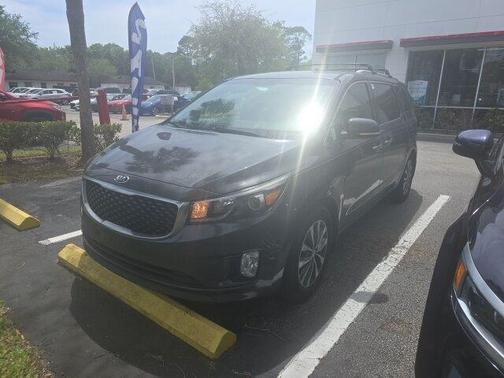 2016 Kia Sedona SX