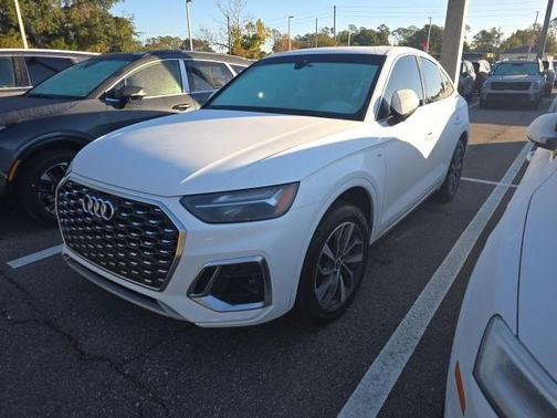 2022 Audi Q5 45 S line quattro Premium