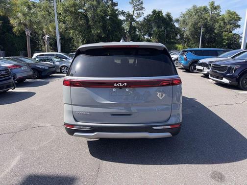 Ceramic Silver 2023 Kia Carnival EX