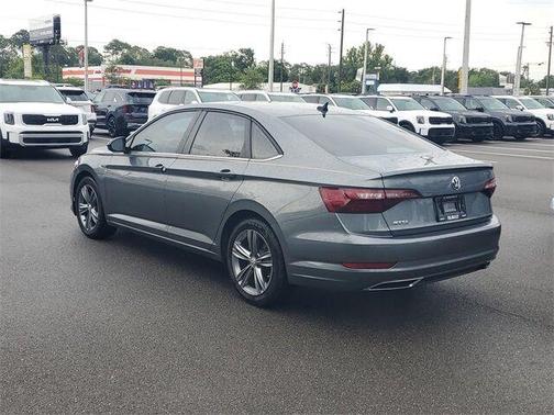 2020 Volkswagen Jetta 1.4T R-Line