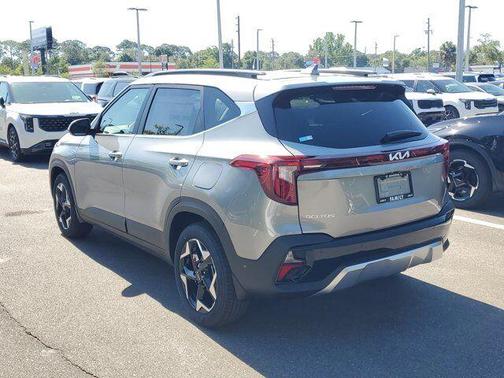 2025 Kia Seltos EX