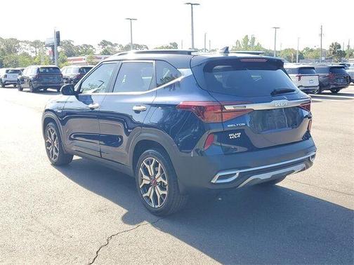 2022 Kia Seltos SX