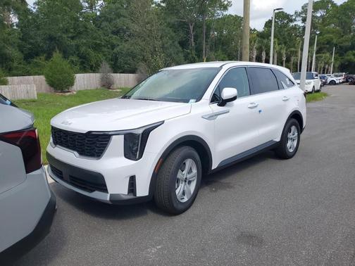 2026 Kia Sorento LX
