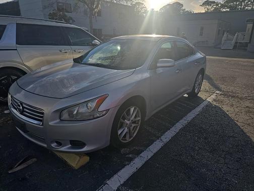 2014 Nissan Maxima SV