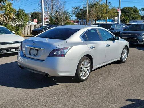 2014 Nissan Maxima SV