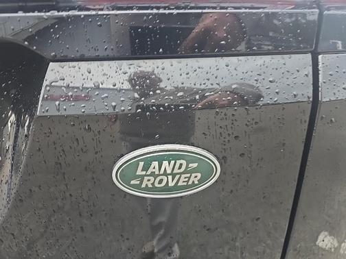 2023 Land Rover Range Rover Evoque R-Dynamic SE