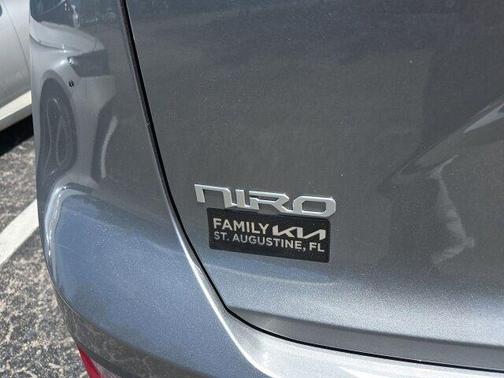 2024 Kia Niro LX
