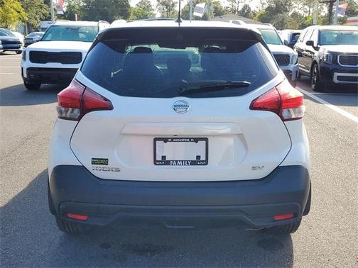 2018 Nissan Kicks SV