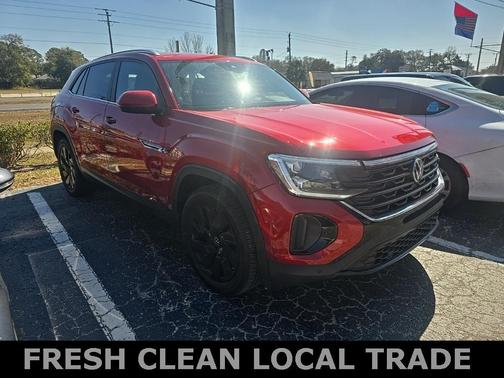 2024 Volkswagen Atlas Cross Sport 2.0T SE w/Technology