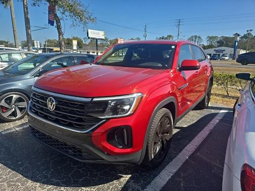 2024 Volkswagen Atlas Cross Sport 2.0T SE w/Technology